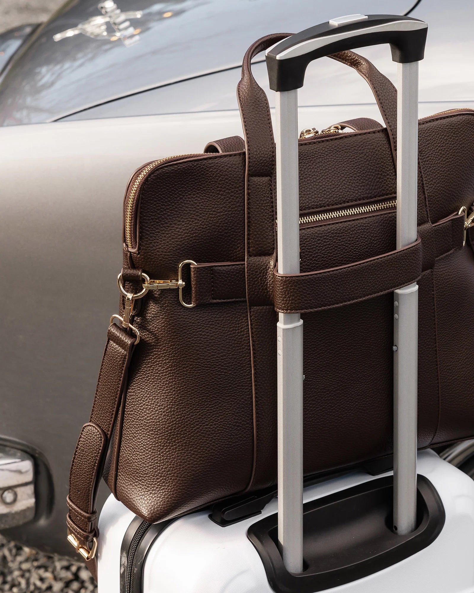 LOUENHIDE RHODES LAPTOP BAG CHOCOLATE