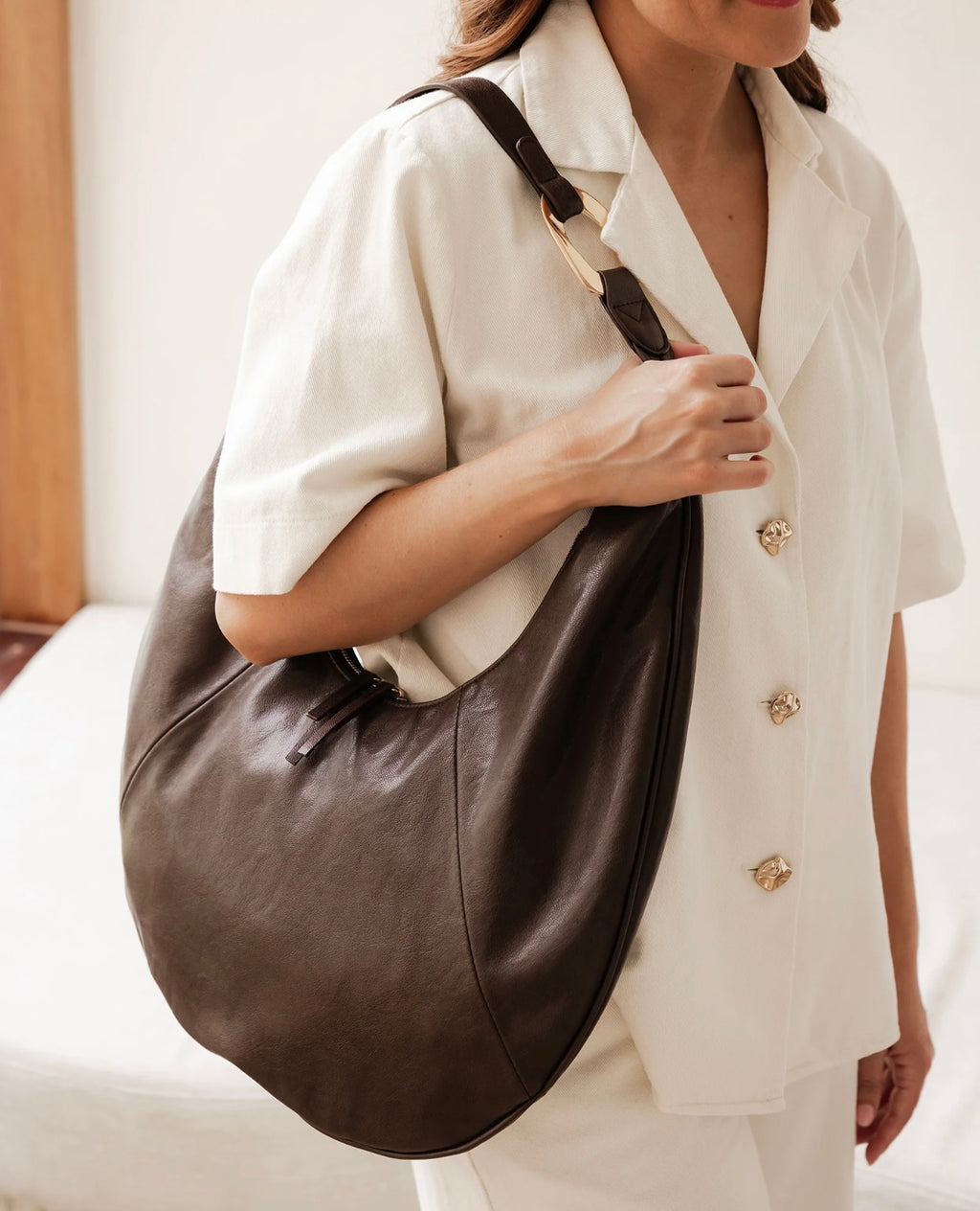 BILLIE SHOULDER BAG CHOCOLATE