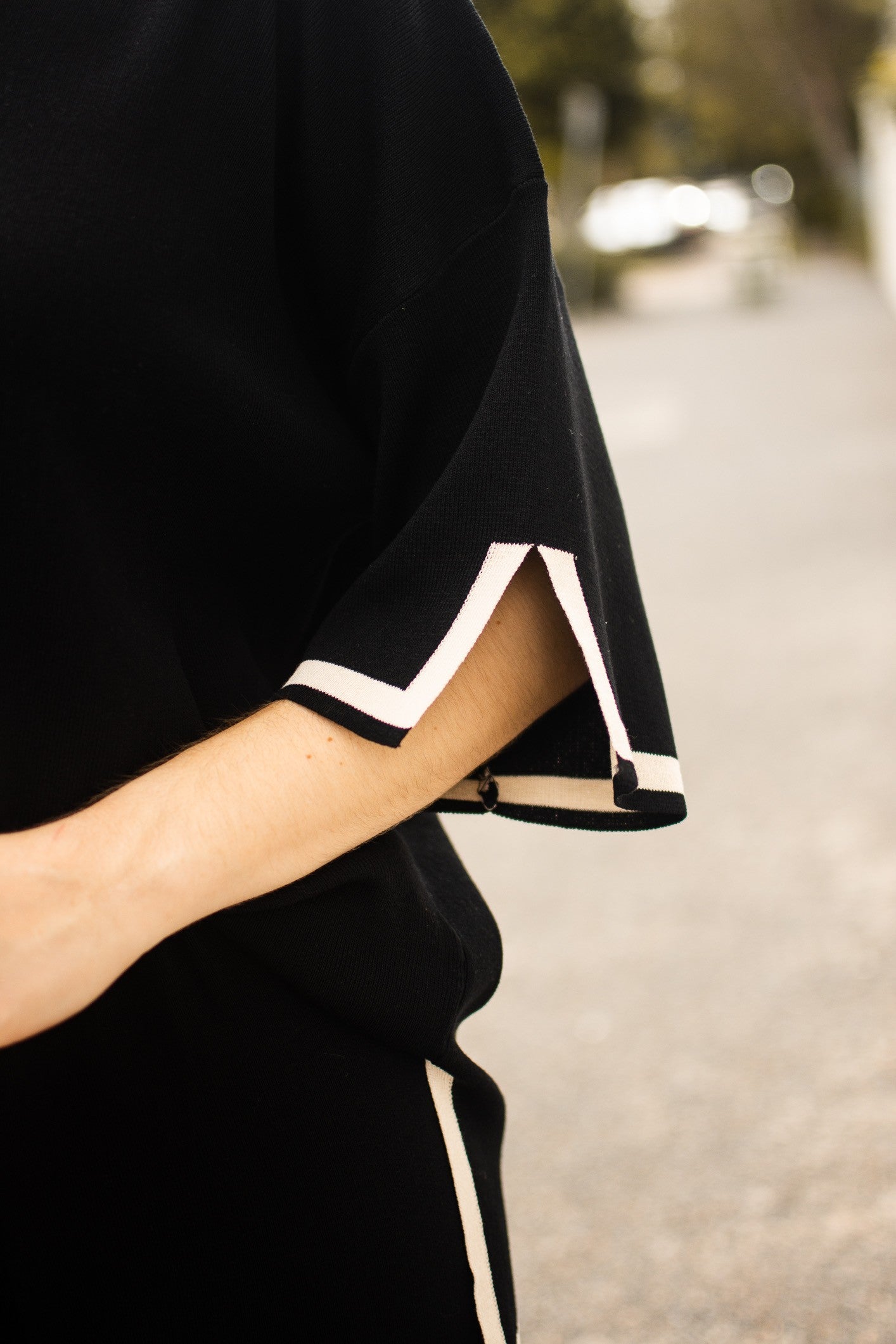 BLACK AND CREAM BORDER KNIT SET