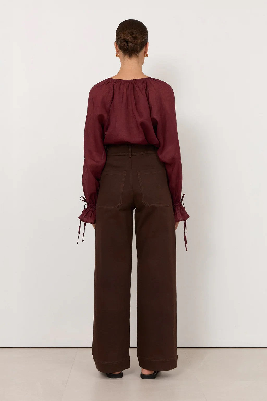PATCH POCKET DENIM PANT IN CHOCOLATE