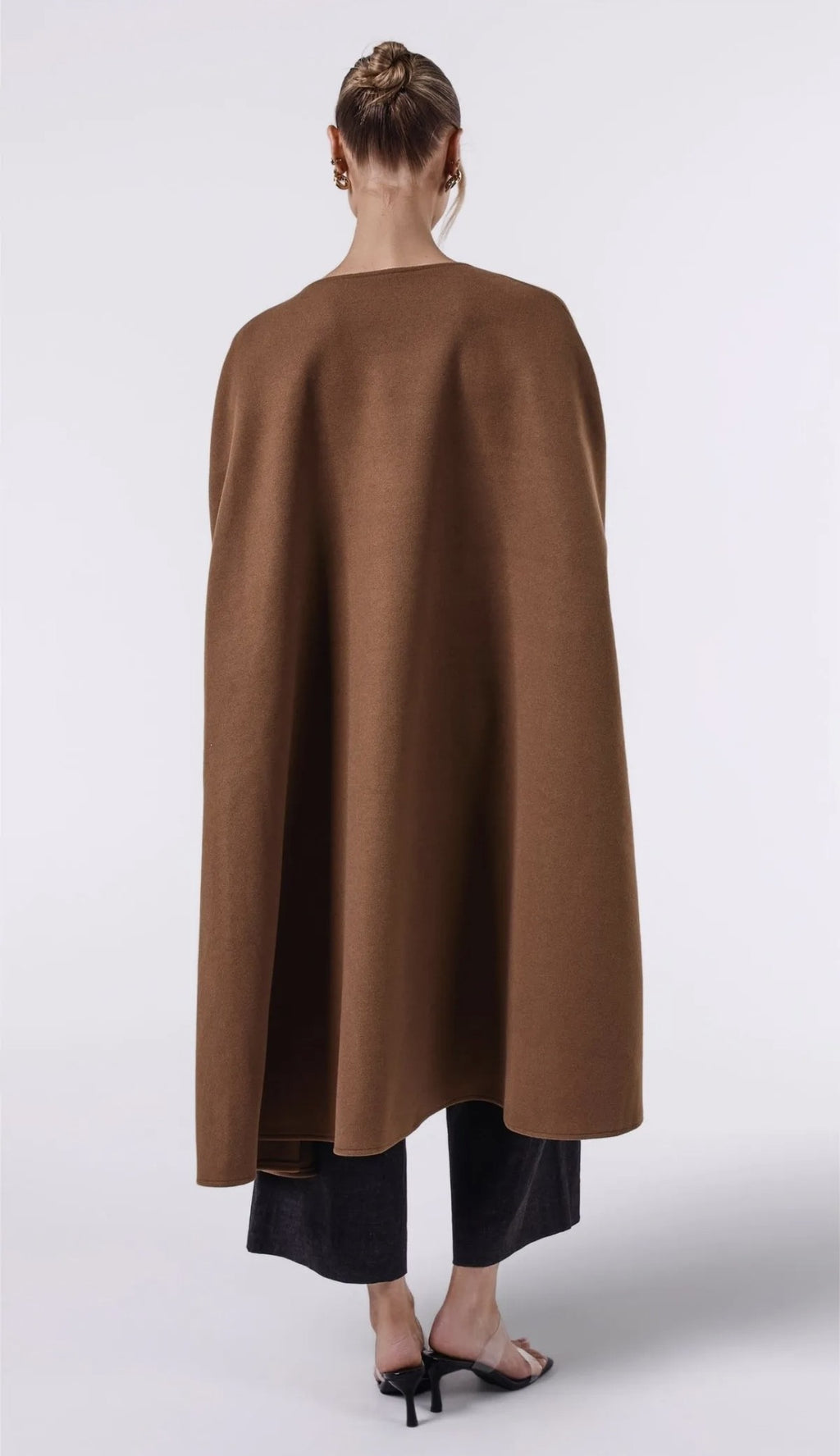 EVENING BROWN LONG CAPE