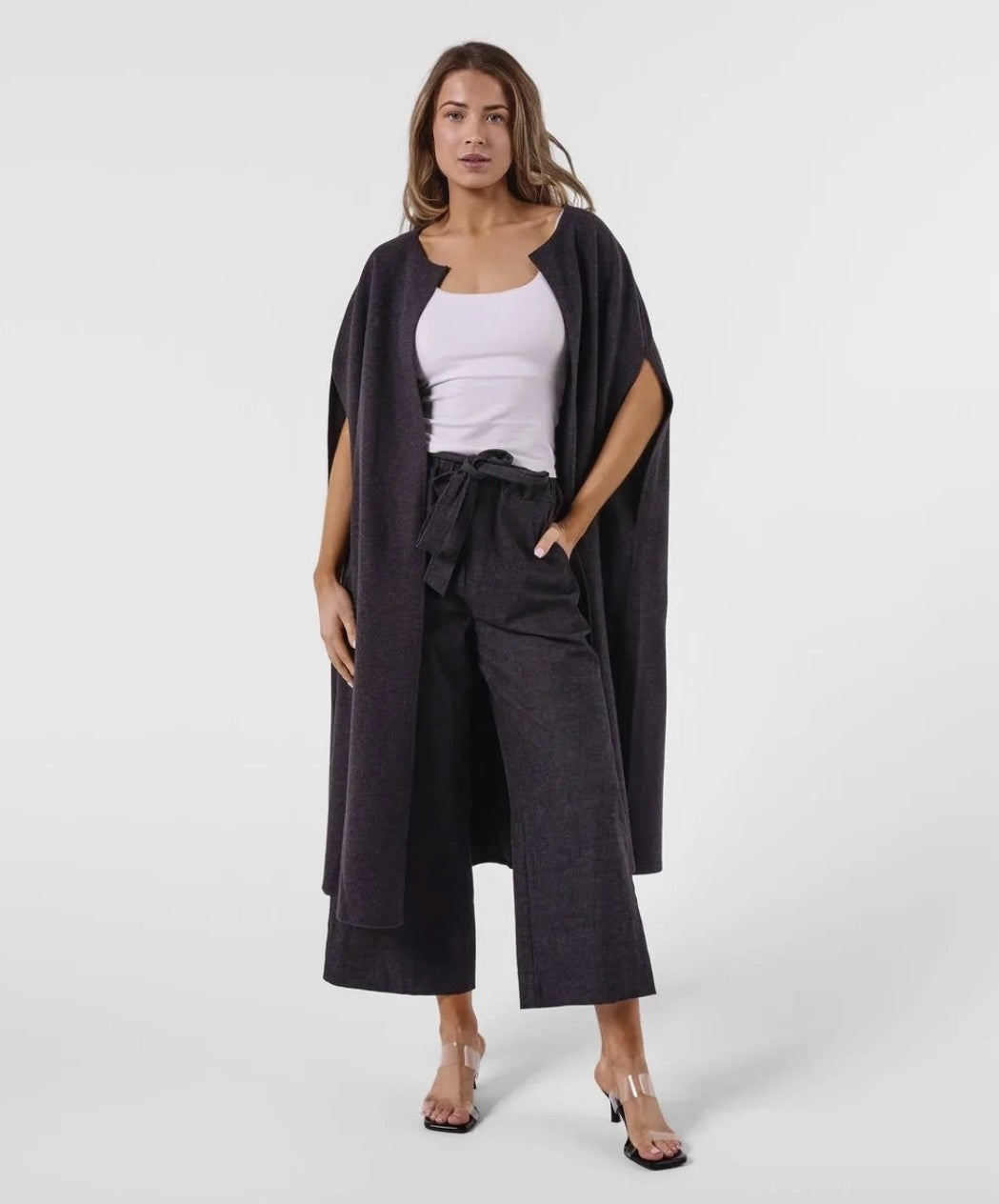 EVENING CHARCOAL LONG CAPE