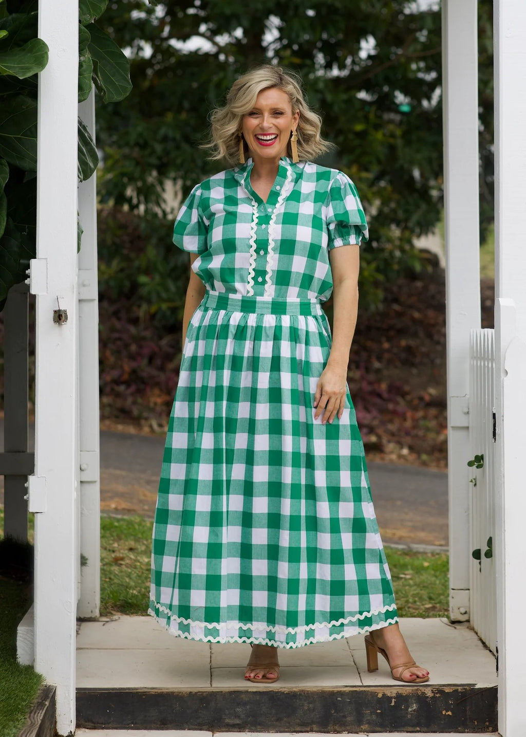 GINGHAM GREEN AND WHITE SKIRT