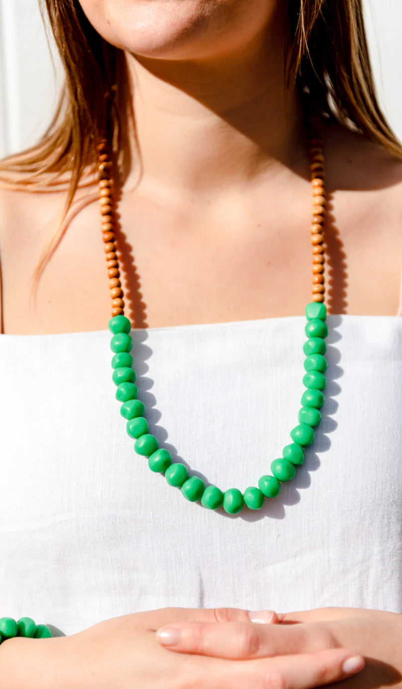 GREENWOOD GREEN ROCK NECKLACE