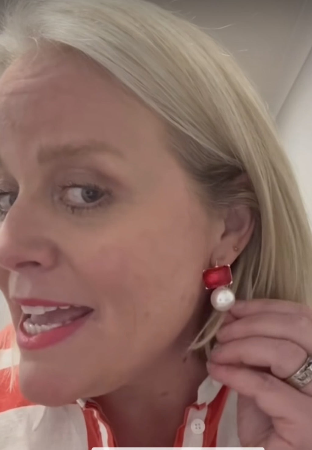 GREENWOOD EARRINGS  MAGGIE RED EMERALD SHAPE FAUX WITH PEARL