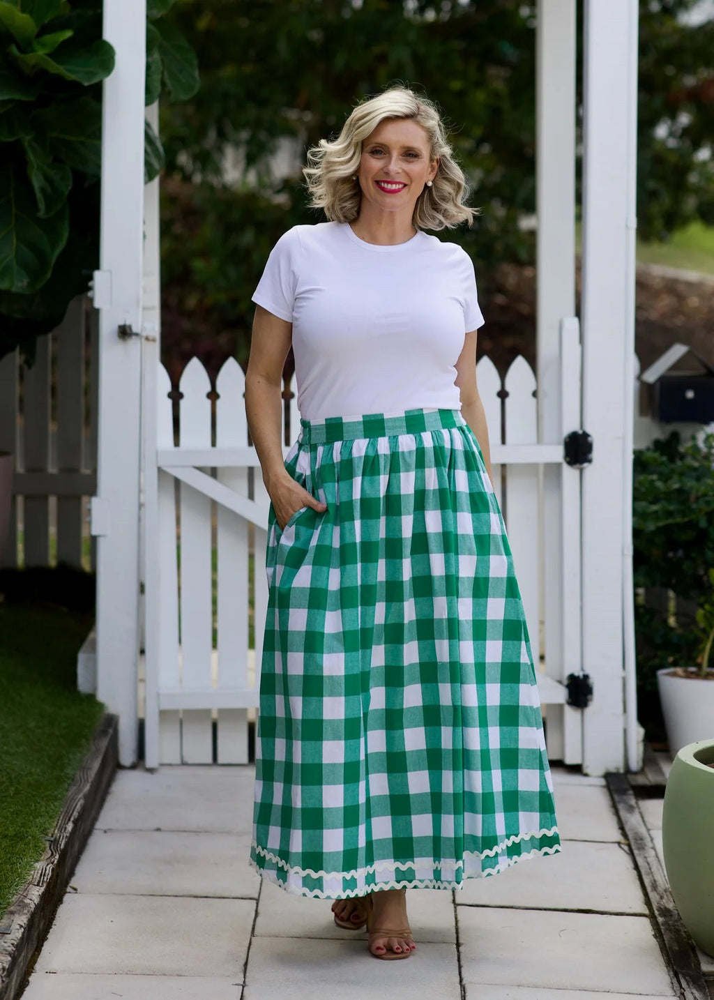GINGHAM GREEN AND WHITE SKIRT
