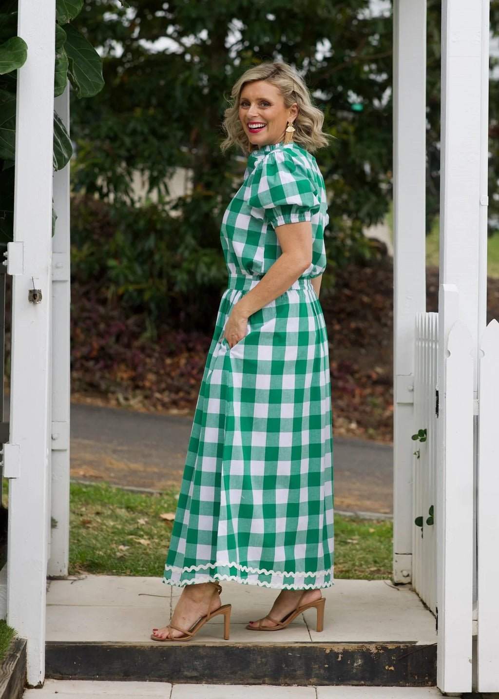 GINGHAM GREEN AND WHITE SKIRT