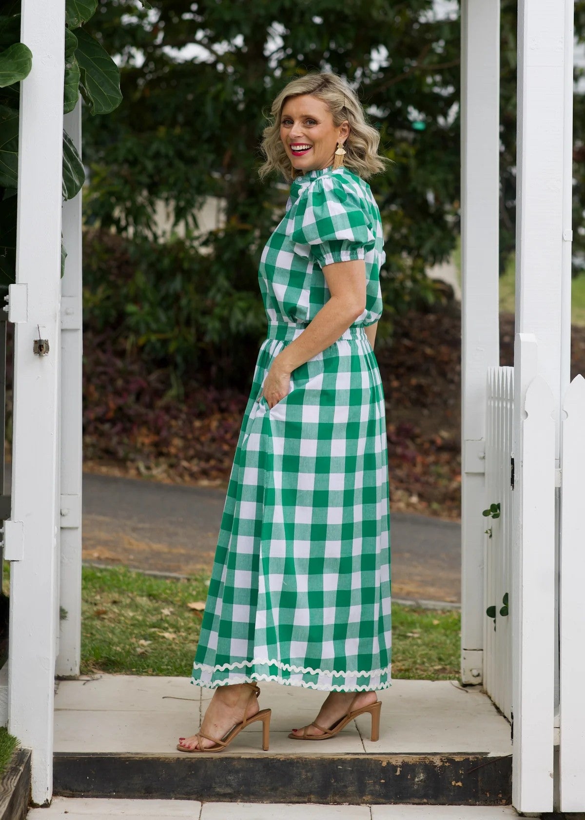GINGHAM GREEN AND WHITE SKIRT