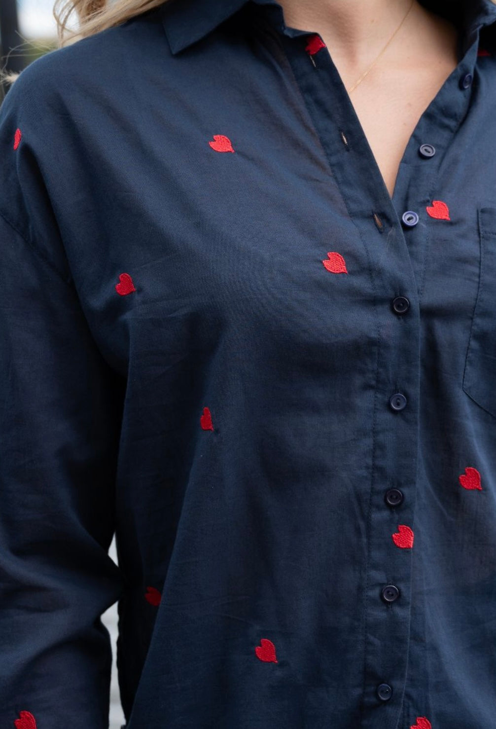 NAVY COTTON HEART EMBROIDER SHIRT