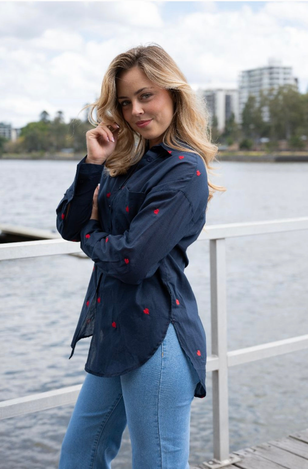 NAVY COTTON HEART EMBROIDER SHIRT