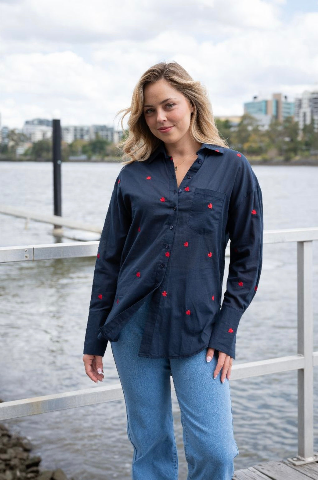 NAVY COTTON HEART EMBROIDER SHIRT