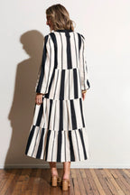 MAXI BLACK AND WHITE V-NECK