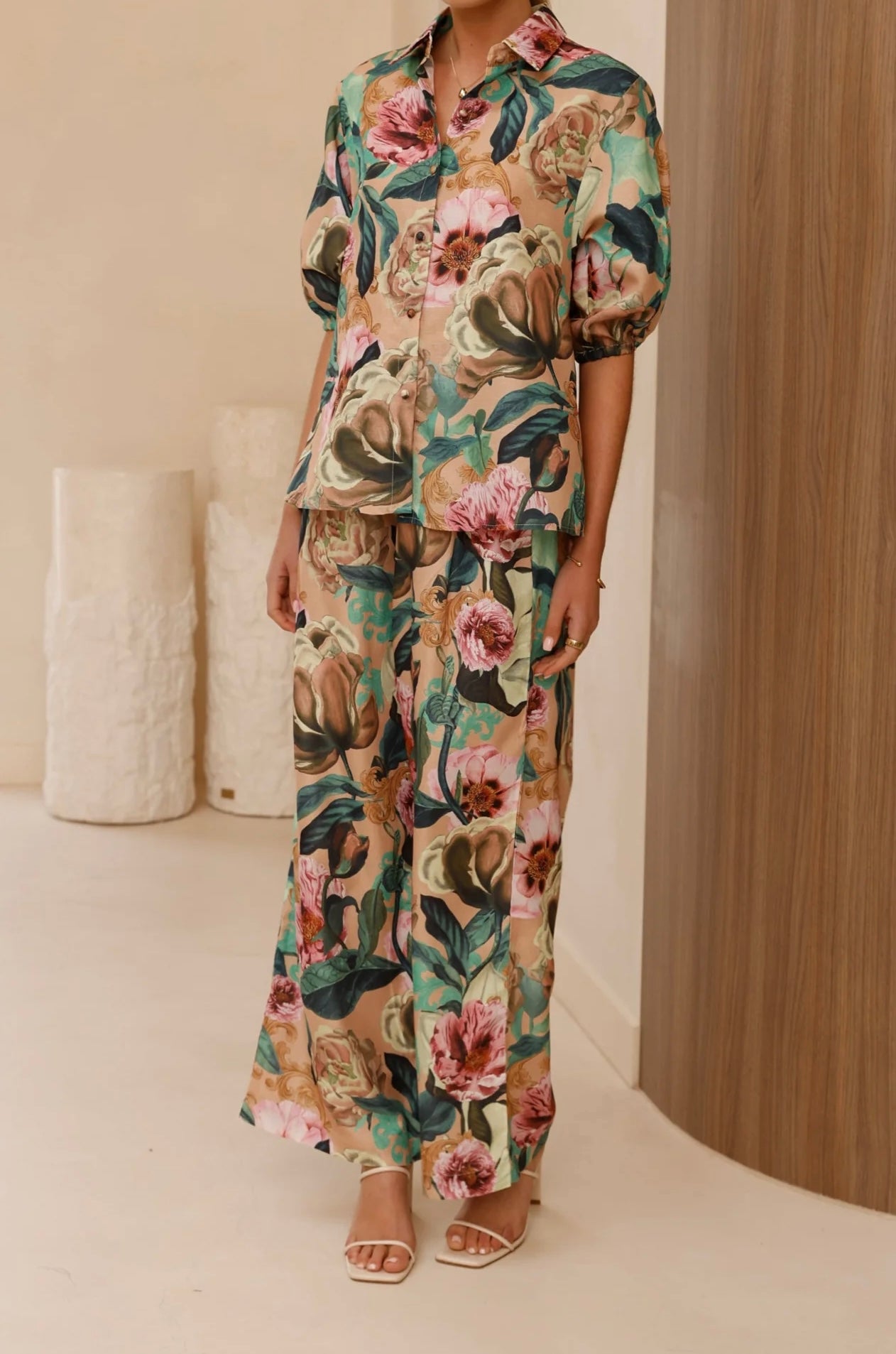 MAYFIELD FLOWER PANTS