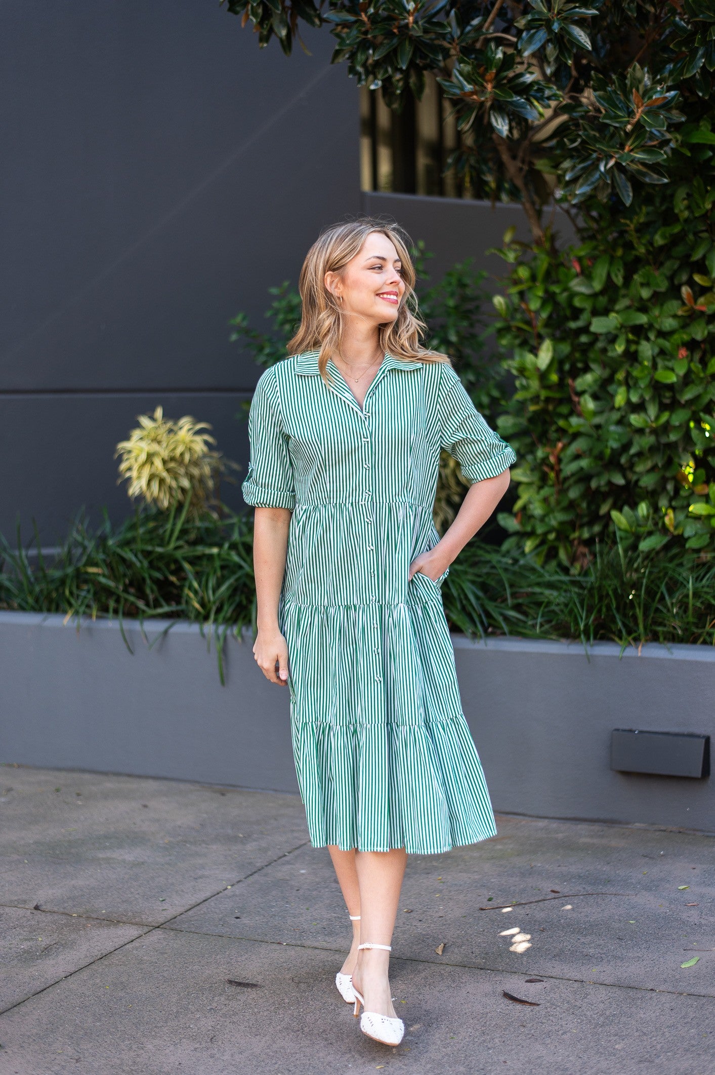 MIDI GREEN AND WHITE STRIPE DRESS