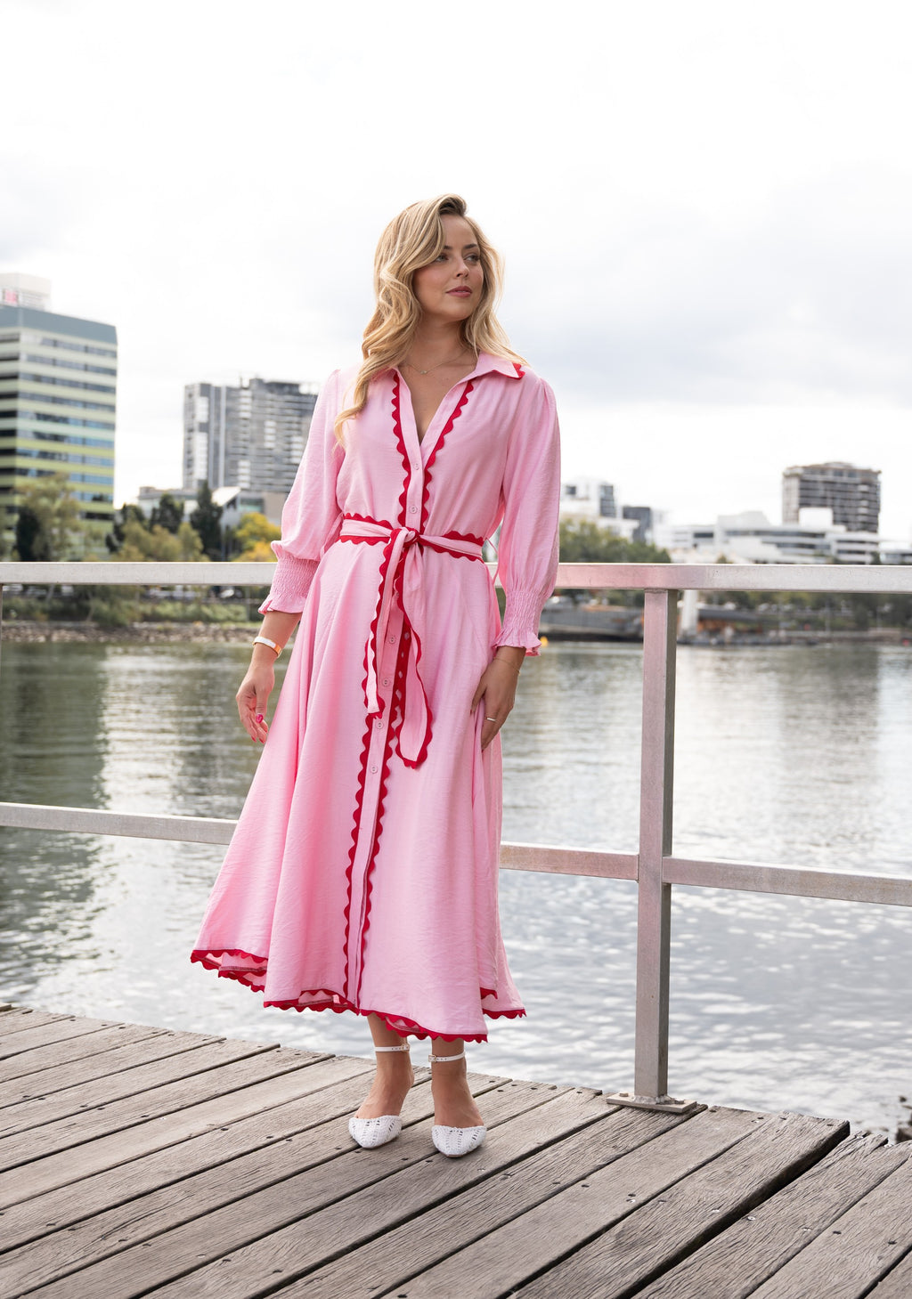 MIDI LIGHT PINK WITH RED RIC RAC