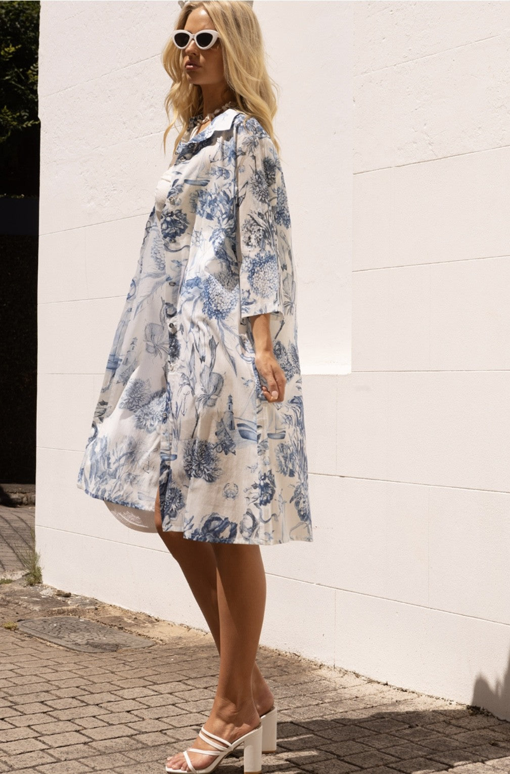 BLUE AND WHITE OVERSIZE SHIRT DRESS
