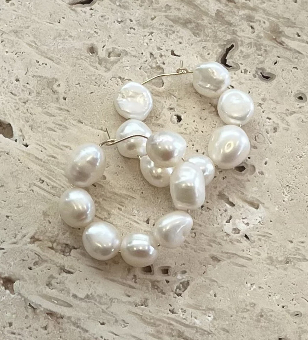 POP DESIGN FRESHWATER PEARLS HOOP EARRINGS 14K GOLD