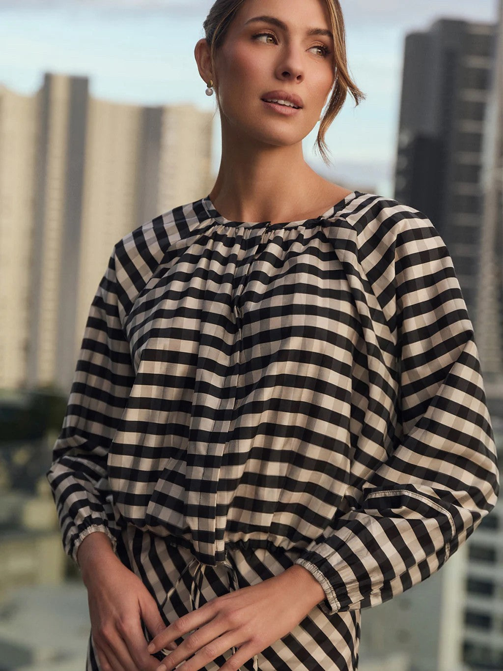 YASMINE RAGIAN SLEVEVE GINGHAM TOP