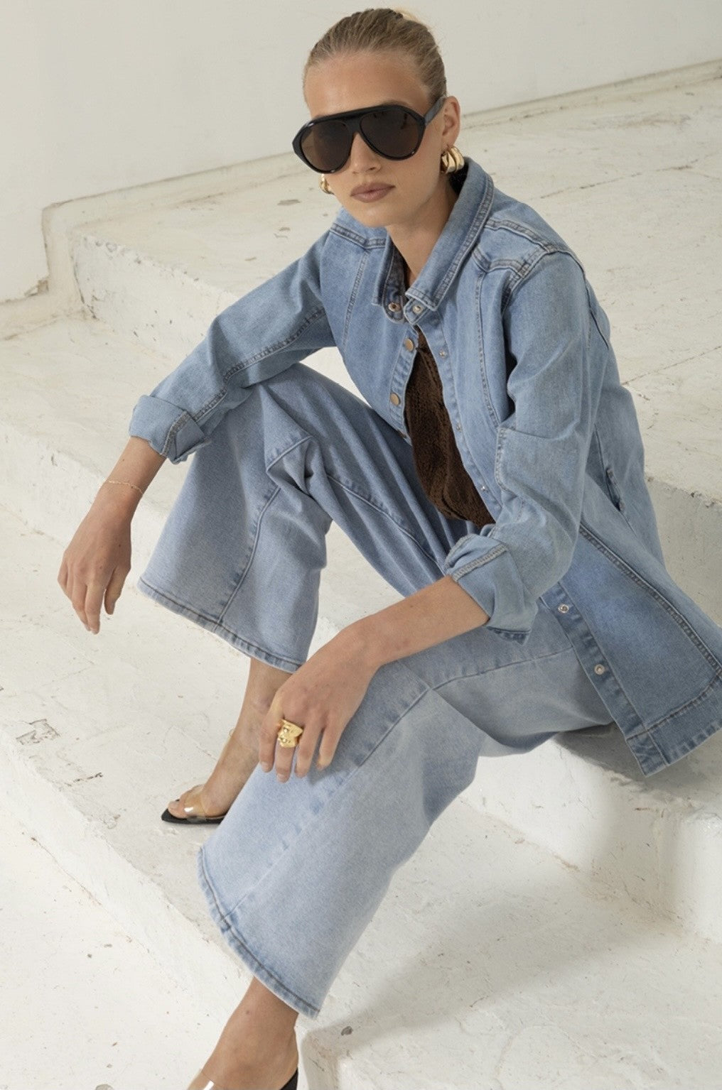 BLUE CLASSIC WIDE LEG JEAN