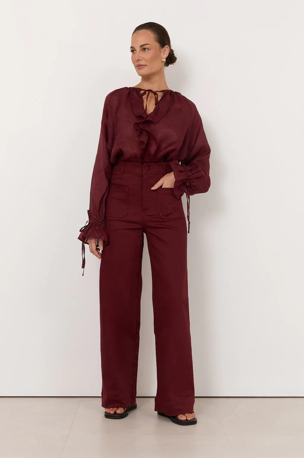 PATCH POCKET DENIM PANT